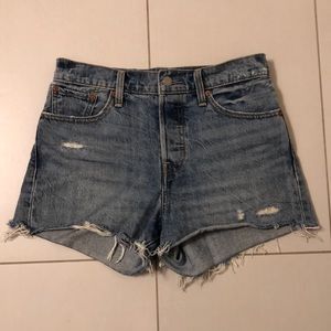 Levi’s “Wedgie Short” denim shorts